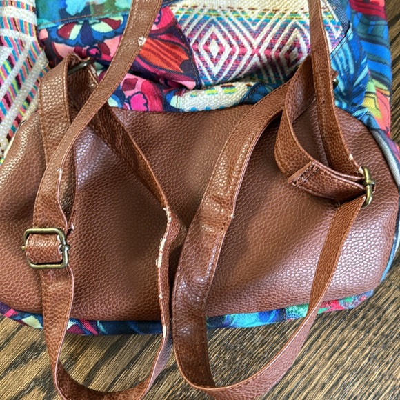 Desigual floral backpack - Picture 3 of 3